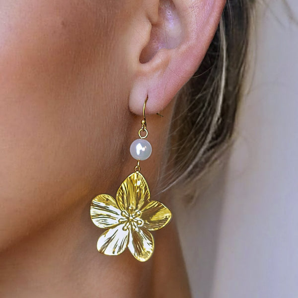 Cercei inox lungi Floare cu Perla, placaj aur 18K,14 g