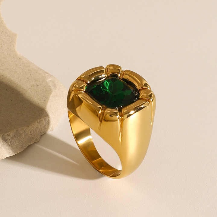 Inel inox, placaj aur 18K, Ghiul cu piatra CZ verde
