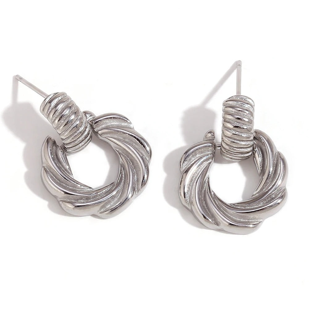 Cercei inox cercuri rasucite 22 x 18 mm, rezistenti la apa